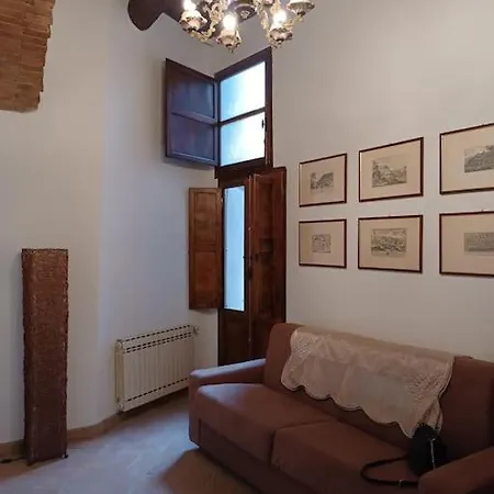 Apartment Charming In Medieval Tower