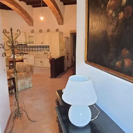 Charming In Medieval Tower Spoleto